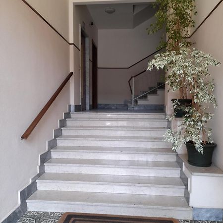 Апартаменты La Casa Di Gaia Сестри-Леванте Экстерьер фото
